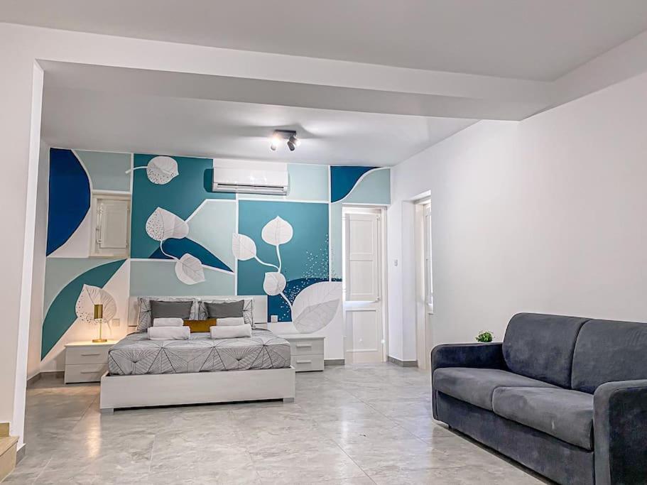 Apartamento Designer Duplex Penthouse In Floriana Exterior foto